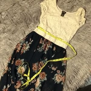Rue 21 dress size medium